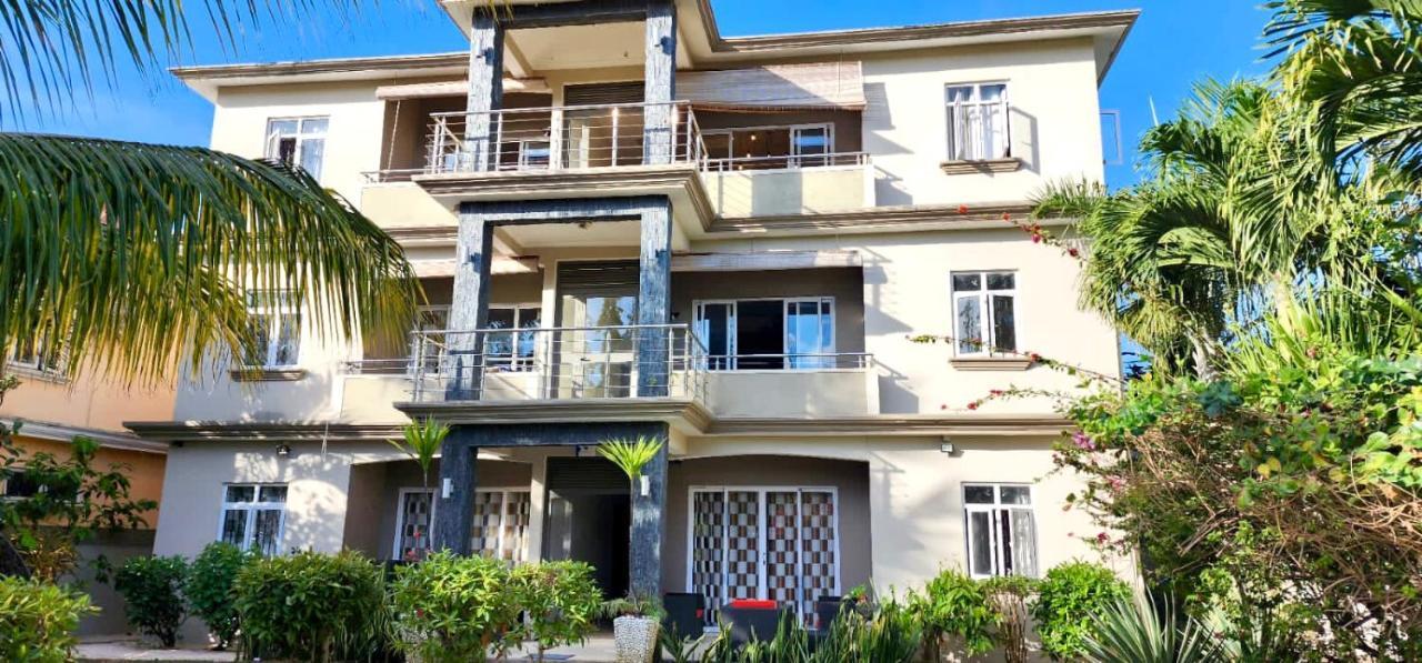 Pebble Bay Garden View F3 Apartment Grand Baie Exterior photo