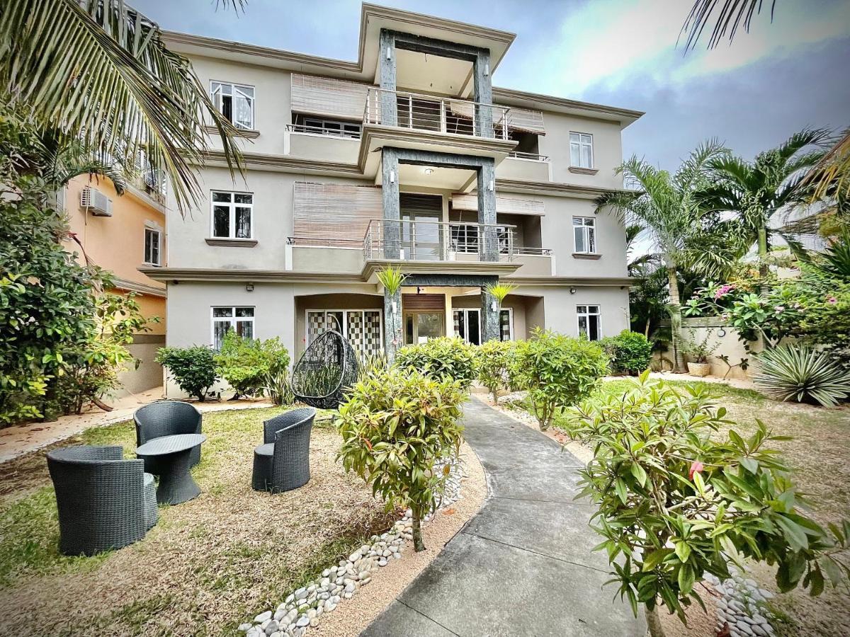 Pebble Bay Garden View F3 Apartment Grand Baie Exterior photo